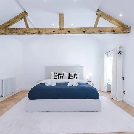Holiday home Cosy - 1br Retreat - Harrogate & Ripon - Parking